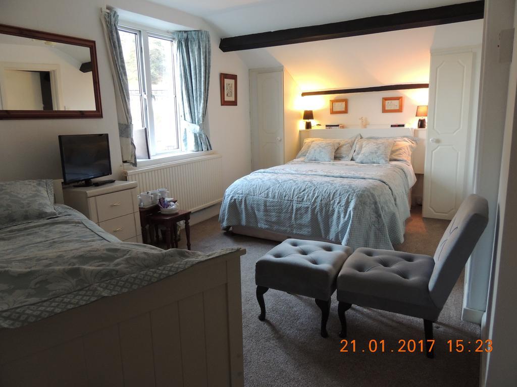 לינמאות' Orchard House Hotel מראה חיצוני תמונה